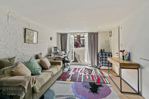 Bedroom Five / Family Room- click for photo gallery